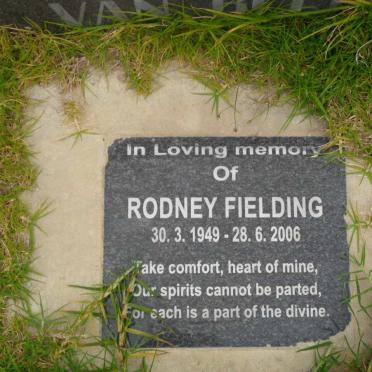 FIELDING Rodney 1949-2006