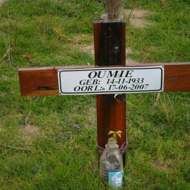 ? Oumie 1933-2007