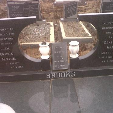BROOKS Willem Hendrik Bentum 1917-1985 &amp; Gertruida Maria DU TOIT 1919-2007