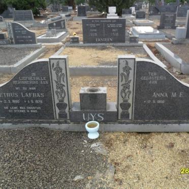 UYS Petrus Lafras 1890-1978 &amp; Anna M.E. 1900-