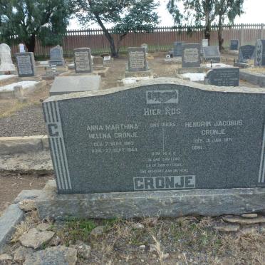 CRONJE Hendrik Jacobus 1871- &amp; Anna Marthina Helena 1883-1949