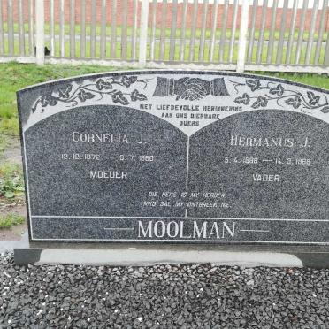 MOOLMAN Hermanus J. 1888-1968 & Cornelia J. 1872-1960