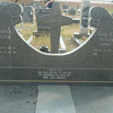 PETZER Hendrik J. 1927-1990 & Anni A.H. SCHWARTZ -1924