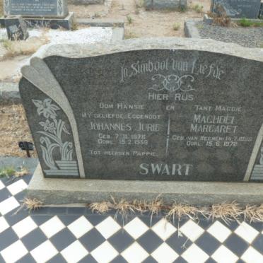 SWART Johannes Jurie 1876-1959 & Machdel Margaret VAN REENEN 18?9-1972