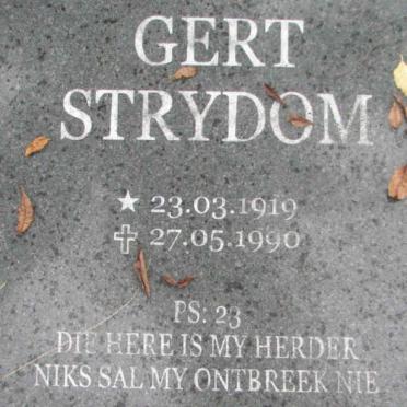 STRYDOM Gert 1919-1990