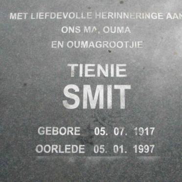 SMIT Tienie 1917-1997