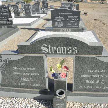 STRAUSS David M.G. 1903-1985 &amp; Anna C. 1927-1976