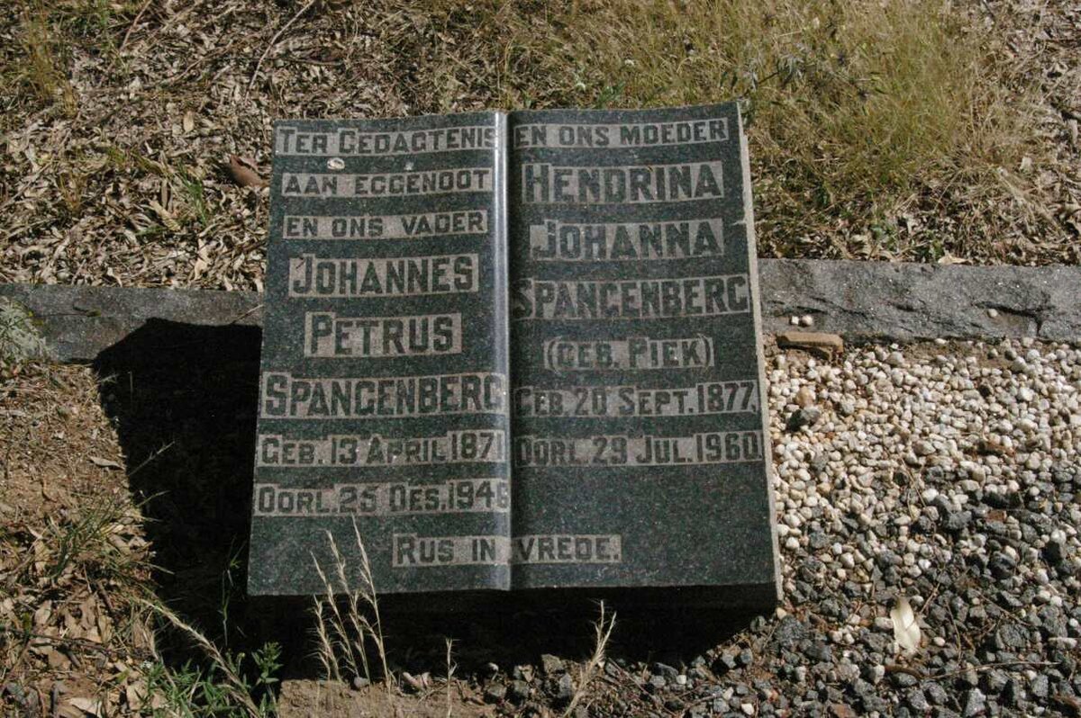 SPANGENBERG Johannes Petrus 1871-1946 &amp; Hendrina Johanna PIEK 1877-1960