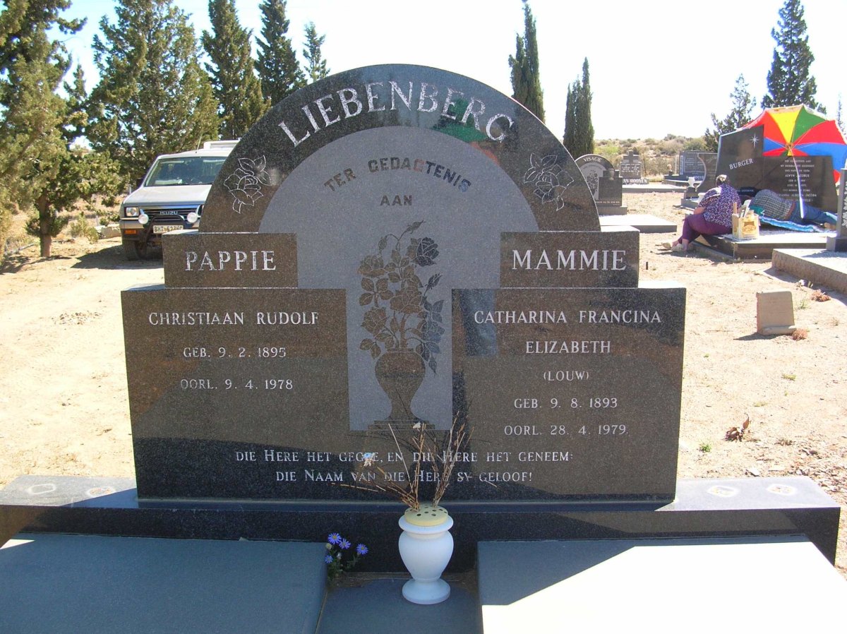 LIEBENBERG Christiaan Rudolf 1895-1978 & Catharina Francina Elizabeth LOUW 1893-1979