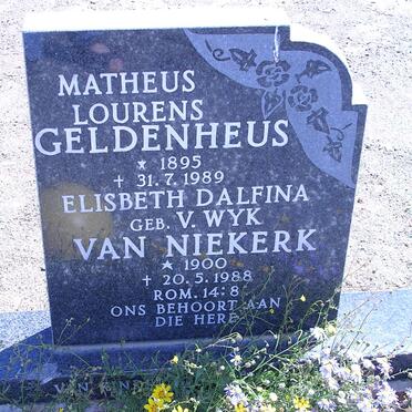 GELDENHEUS Matheus Lourens 1895-1989 &amp; Elisabeth Dalfina VAN NIEKERK nee  V. WYK 1900-1988