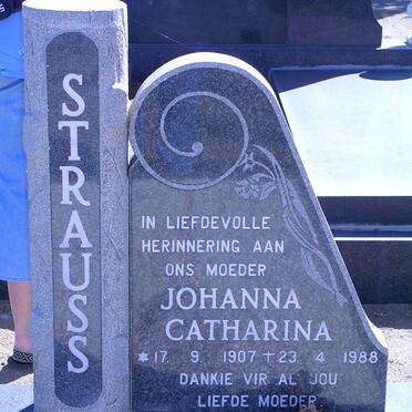 STRAUSS Johanna Catharina 1907-1988