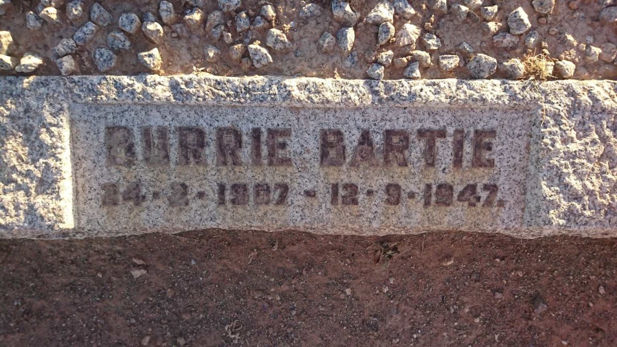 BARTIE Burrie 1907-1942 & Maria Catharina LOOTS 1907-1993