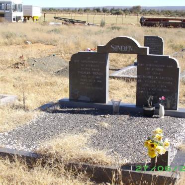 SINDEN Thomas Henry 1881-1968 &amp; Petronella Jacoba VILJOEN 1894-1974