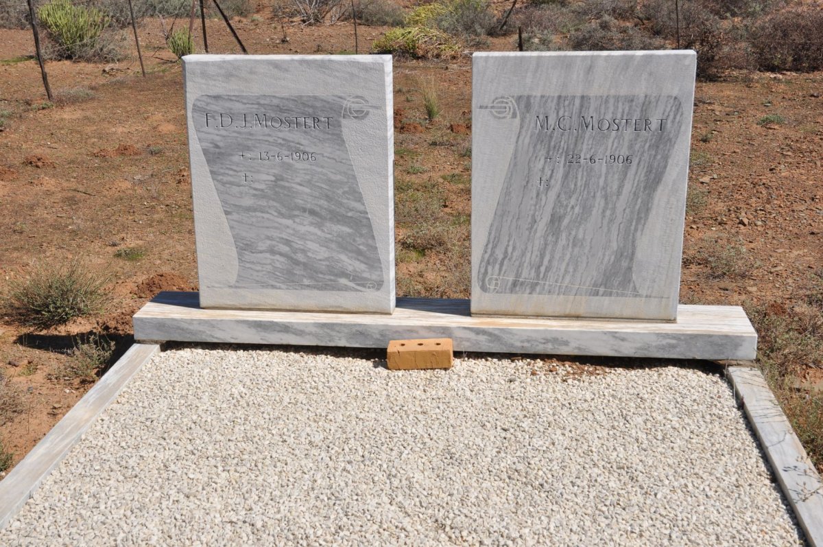 MOSTERT F.D.J. 1906- &amp; M.C. 1906-