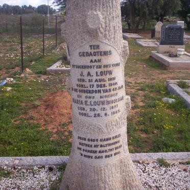 LOUW J.A. 1891-1940 &amp; Maria E. MOOLMAN 1897-1969
