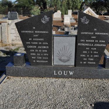 LOUW Gideon Jacobus 1898-1976 &amp; Petronella Johanna VLOK 1914-2003