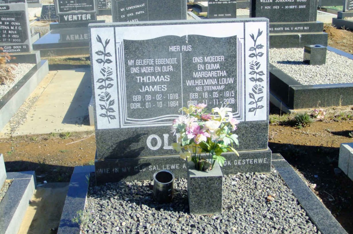 OL?? Thomas James 1918-1984 & Margaretha Wilhelmina Louw STEENKAMP 1915-2006