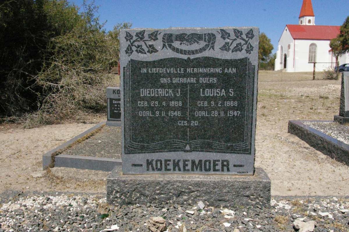 KOEKEMOER Diederick J. 1868-1946 & Louisa S. 1868-1947
