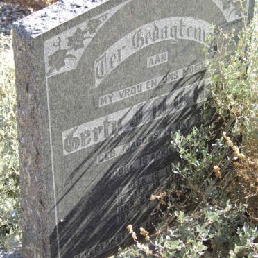 ? Gerty J.M. nee JACOBS