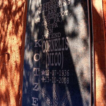 KOTZE Cornelis 1936-2008