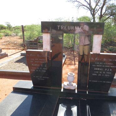 TREURNICH Daniel P.J.R. 1900-1975 & Maria C.J. 1905-1986