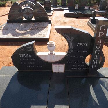 CRAUCAMP Gert 1928-1986 & Truia 1930-2012 