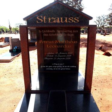 STRAUSS Petrus Mattheus Leonardus 1935-2004
