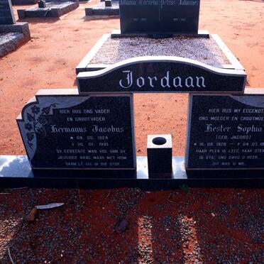 JORDAAN Hermanus Jacobus 1924-1993 & Hester Sophia JACOBS 1928-1990