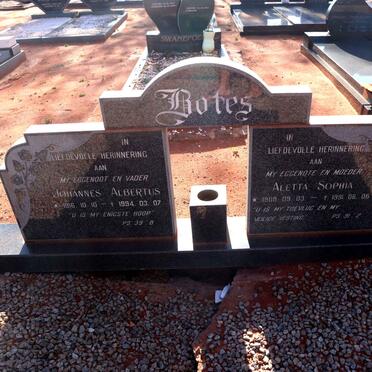 BOTES Johannes Albertus 1916-1994 & Aletta Sophia 1908-1991