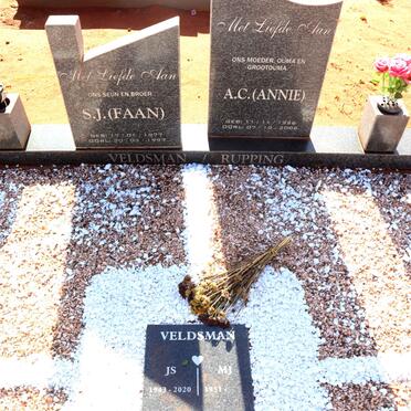 RUPPING A.C. 1926-2006 :: VELDSMAN S.J. 1977-1997 :: VELDSMAN J.S. 1943-2020 & VELDSMAN M.J. 1951- _1