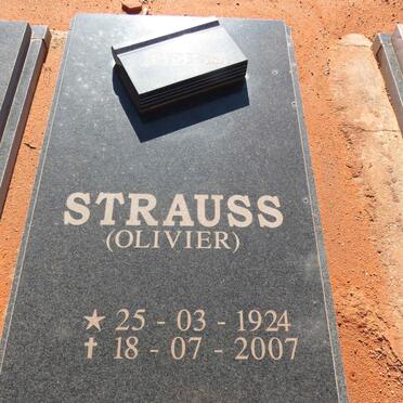 STRAUSS Febe nee OLIVIER 1924-2007 _1