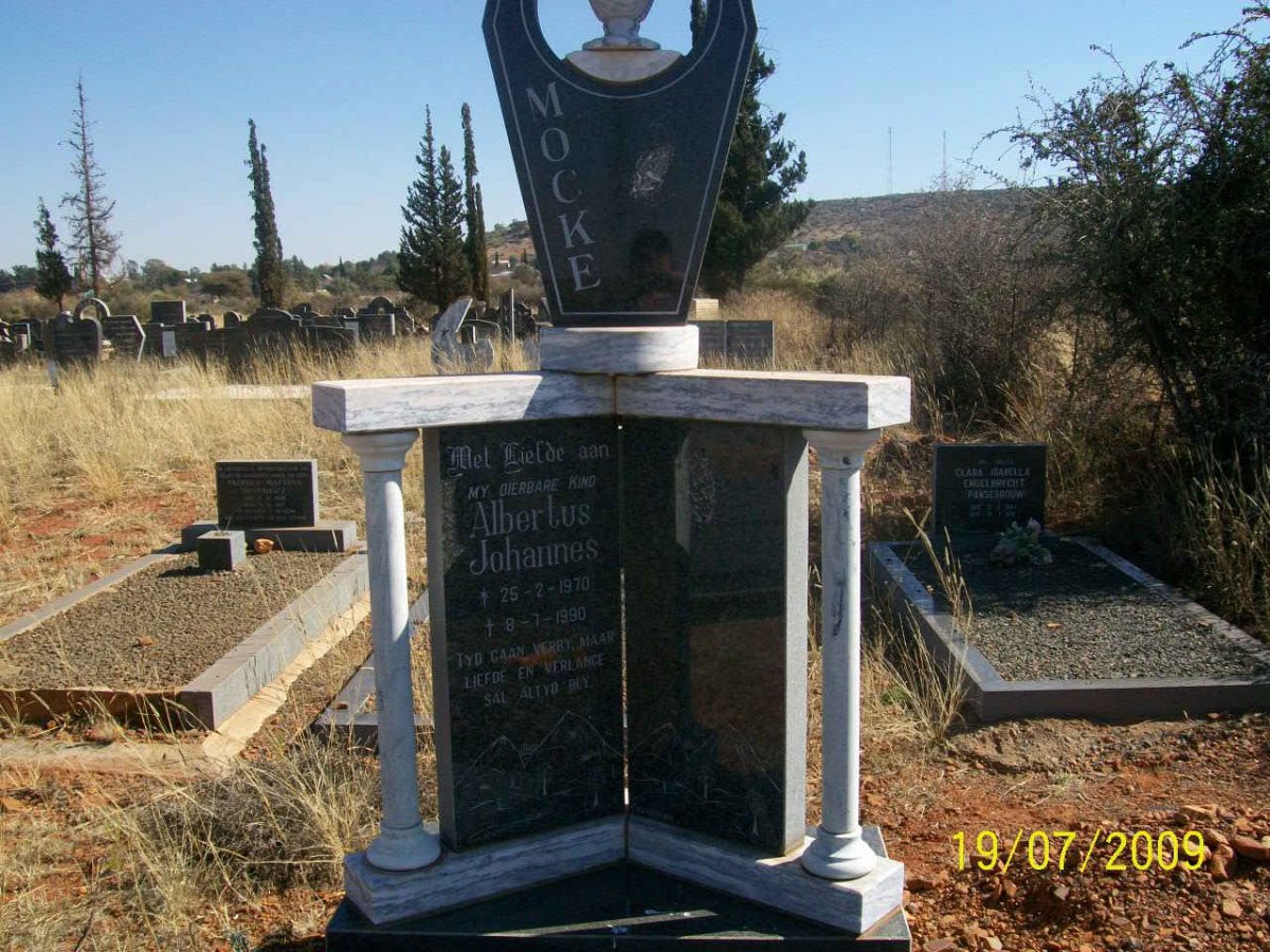 MOCKE Albertus Johannes 1970-1990