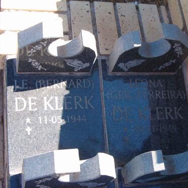 KLERK J.E., de 1944- &amp; Leona FERREIRA 1949-