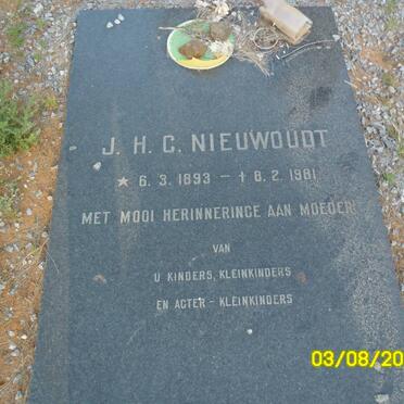 NIEUWOUDT J.H.C. 1893-1981