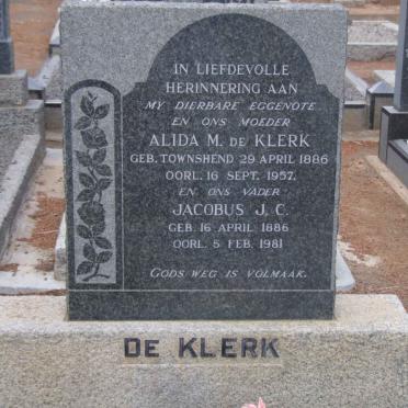 KLERK Jacobus J.C., de 1886-1981 &amp; Alida M. TOWNSHEND 1886-1957