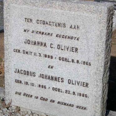 OLIVIER Jacobus Johannes 1895-1965 &amp; Johanna C. SMIT 1899-1965
