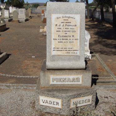 PIENAAR P.J.J. 1854-1933 &amp; Elizabeth M. V.D. MERWE 1859-1949