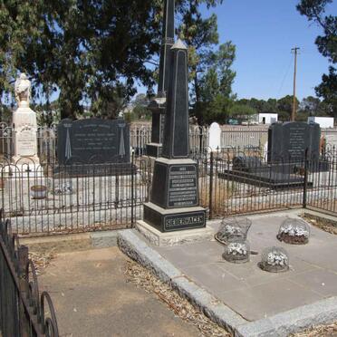 SIEBERHAGEN Willem Frederick 1847-1918 &amp; B.M.M. V. SCHALKWYK 1858-1934