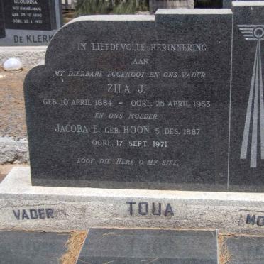 TOUA Zila J. 1884-1963 &amp; Jacoba E. HOON 1887-1971