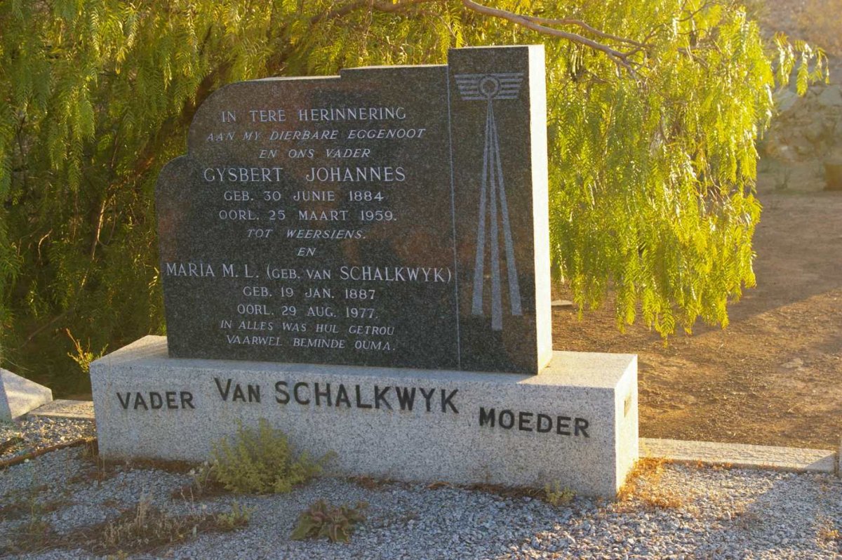 SCHALKWYK Gysbert Johannes, van 1884-1959 & Maria M.L. VAN SCHALKWYK 1887-1977