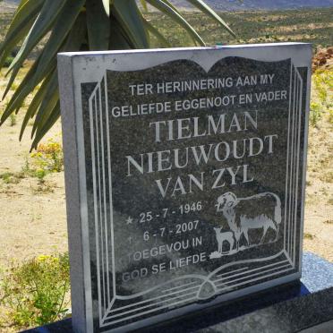 ZYL Tielman Nieuwoudt, van 1946-2007