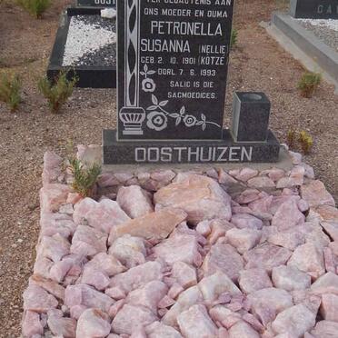 OOSTHUIZEN Gert Adriaan 1883-1955 &amp; Petronella Susanna KOTZÉ 1901-1993