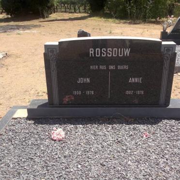 ROSSOUW John 1900-1976 &amp; Annie 1902-1976