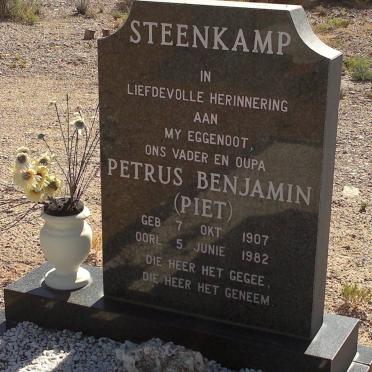 STEENKAMP Petrus Benjamin 1907-1982