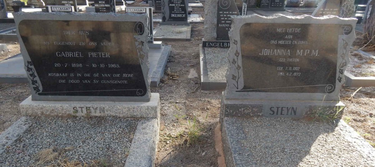 STEYN Gabriël Pieter 1898-1965 & Johanna M.P.M. THERON 1902-1972
