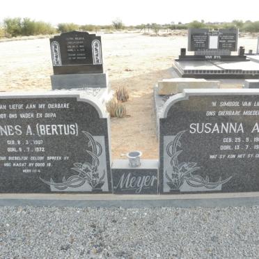 MEYER Johannes A. 1907-1972 &amp; Susanna Aletta 1914-1982