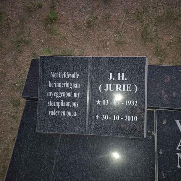 WESTHUIZEN J.H., van der 1932-2010 & H.M.L. 1934-2013_3