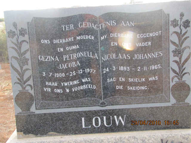 LOUW Nicolaas Johannes 1893-1965 & Gezina Petronella Jacoba 1900-1977
