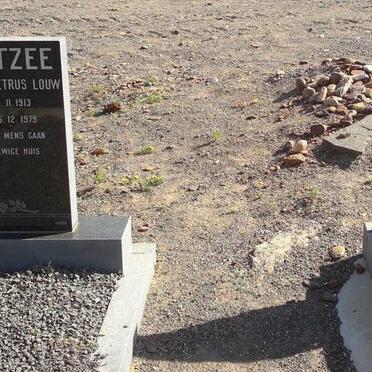 COETZEE Engela M.C. nee LOUW 1892-1952 :: COETZEE Gabriël Petrus Louw 1913-1979