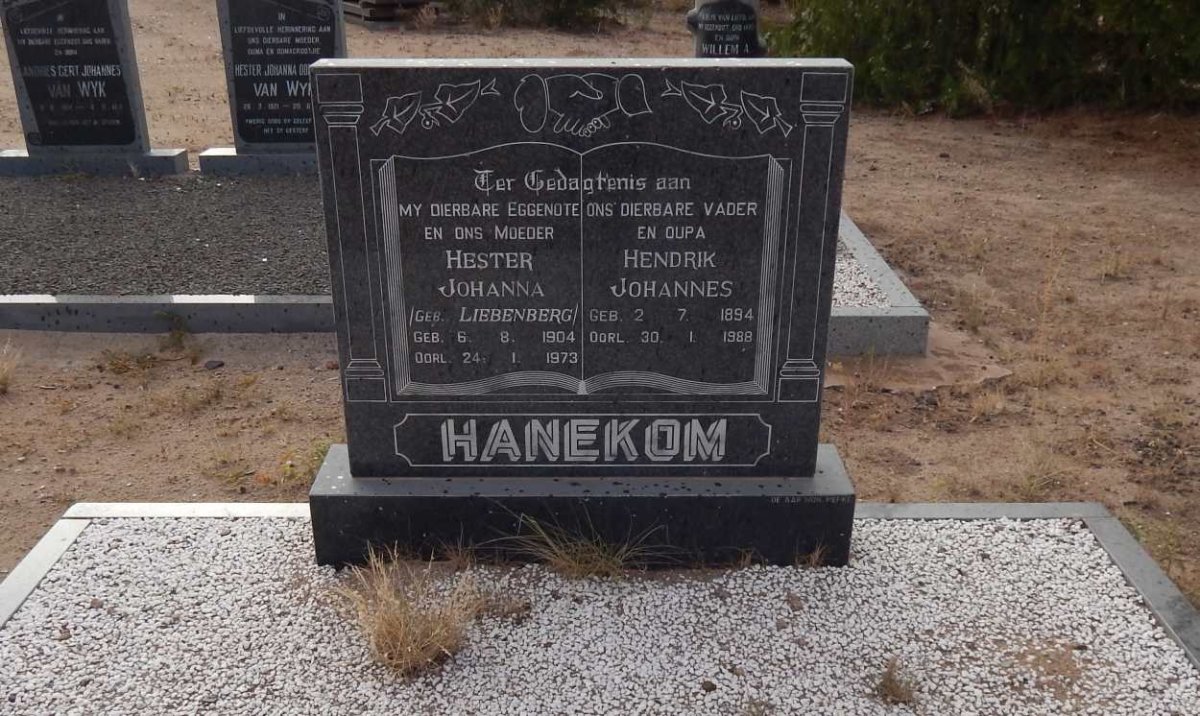 HANEKOM Hendrik Johannes 1894-1988 & Hester Johanna LIEBENBERG 1904-1973